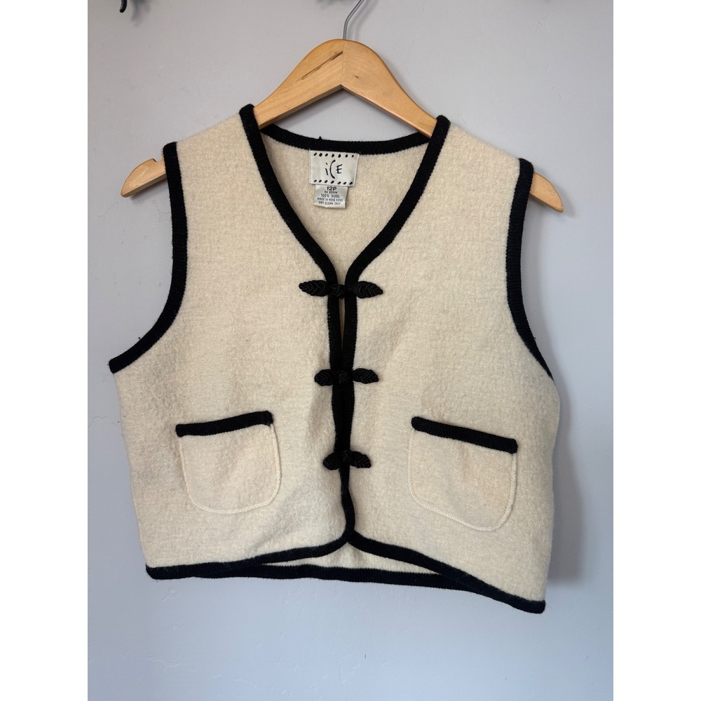 ICE Vintage 100% Wool Sweater Vest Cream Black Frog Toggle Petite 12P RN 85046